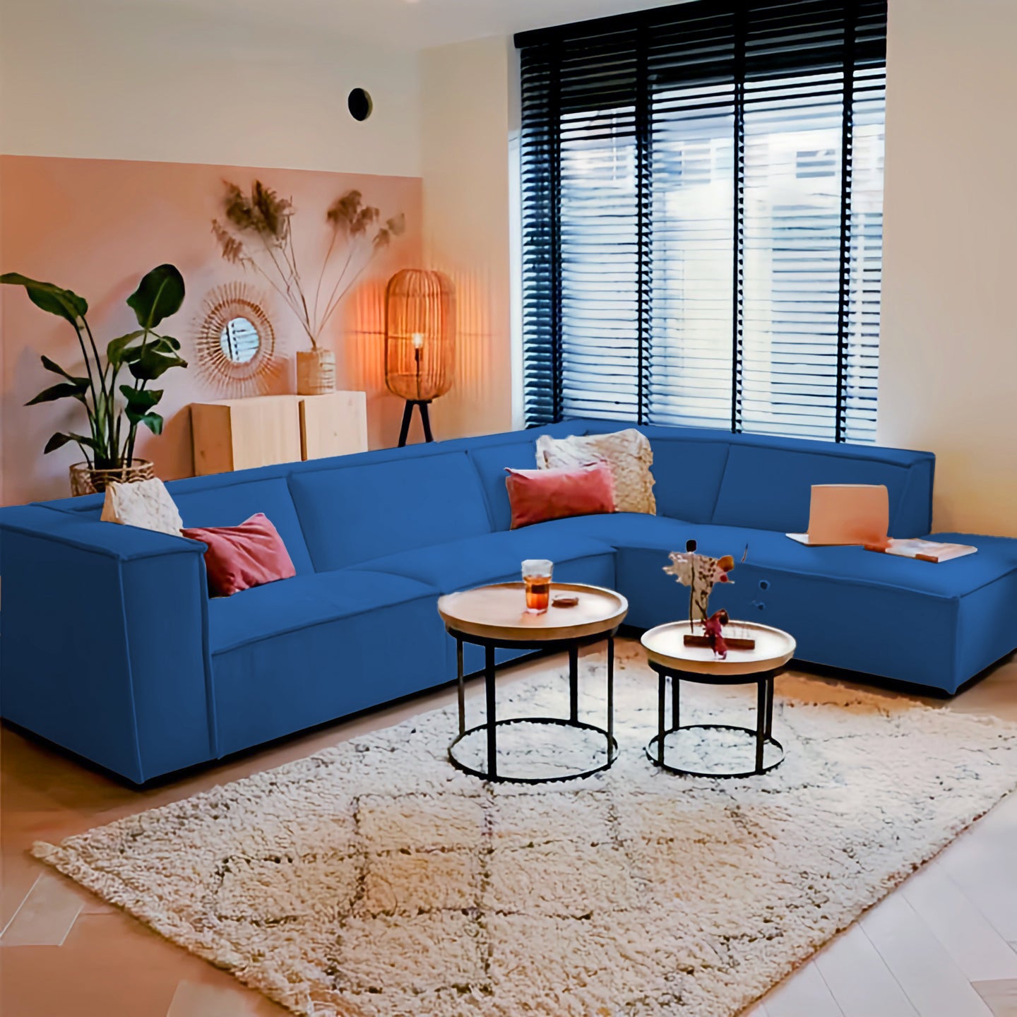 ركنة أوف وايت – sz63