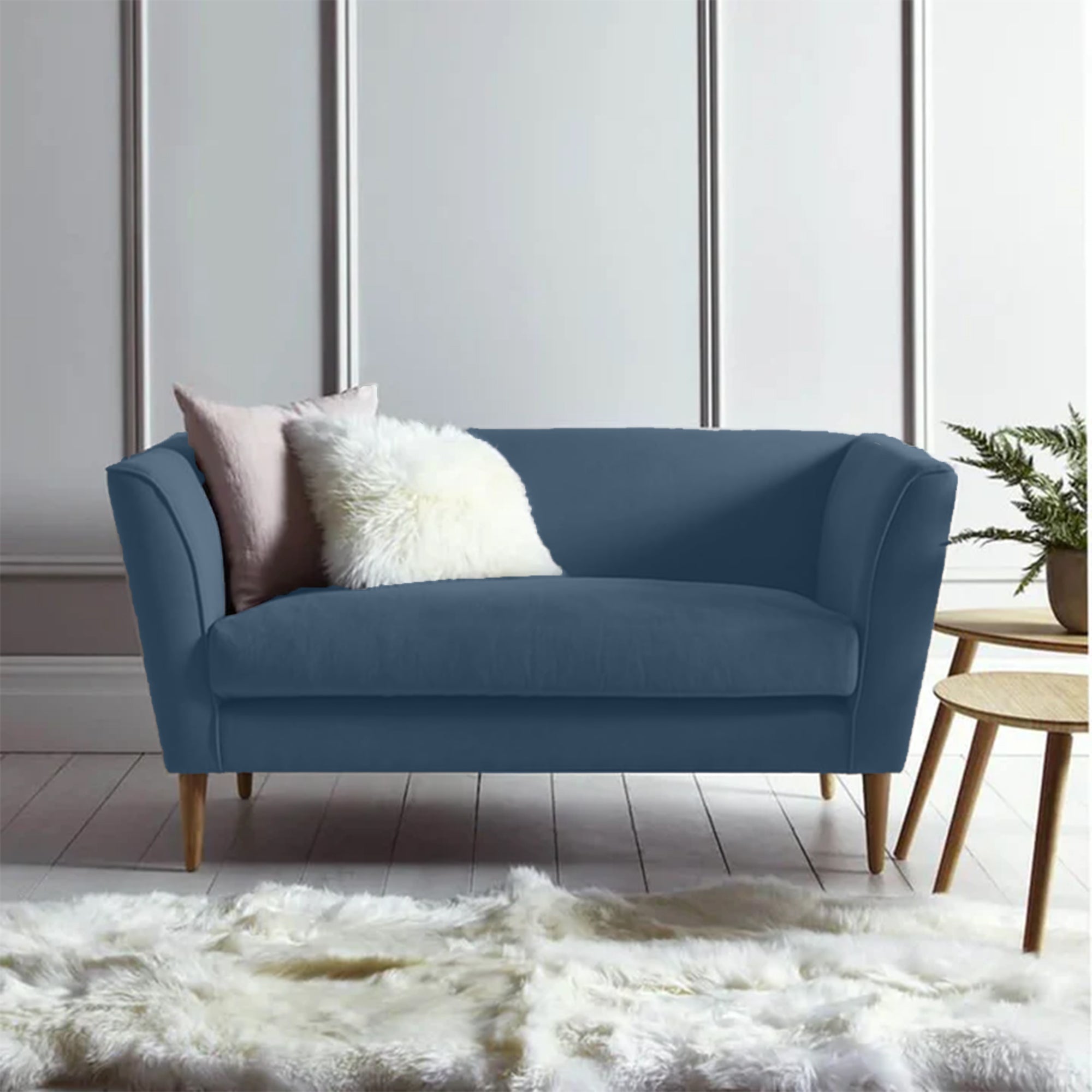 Small Gray Sofa with Wooden Legs – sz437