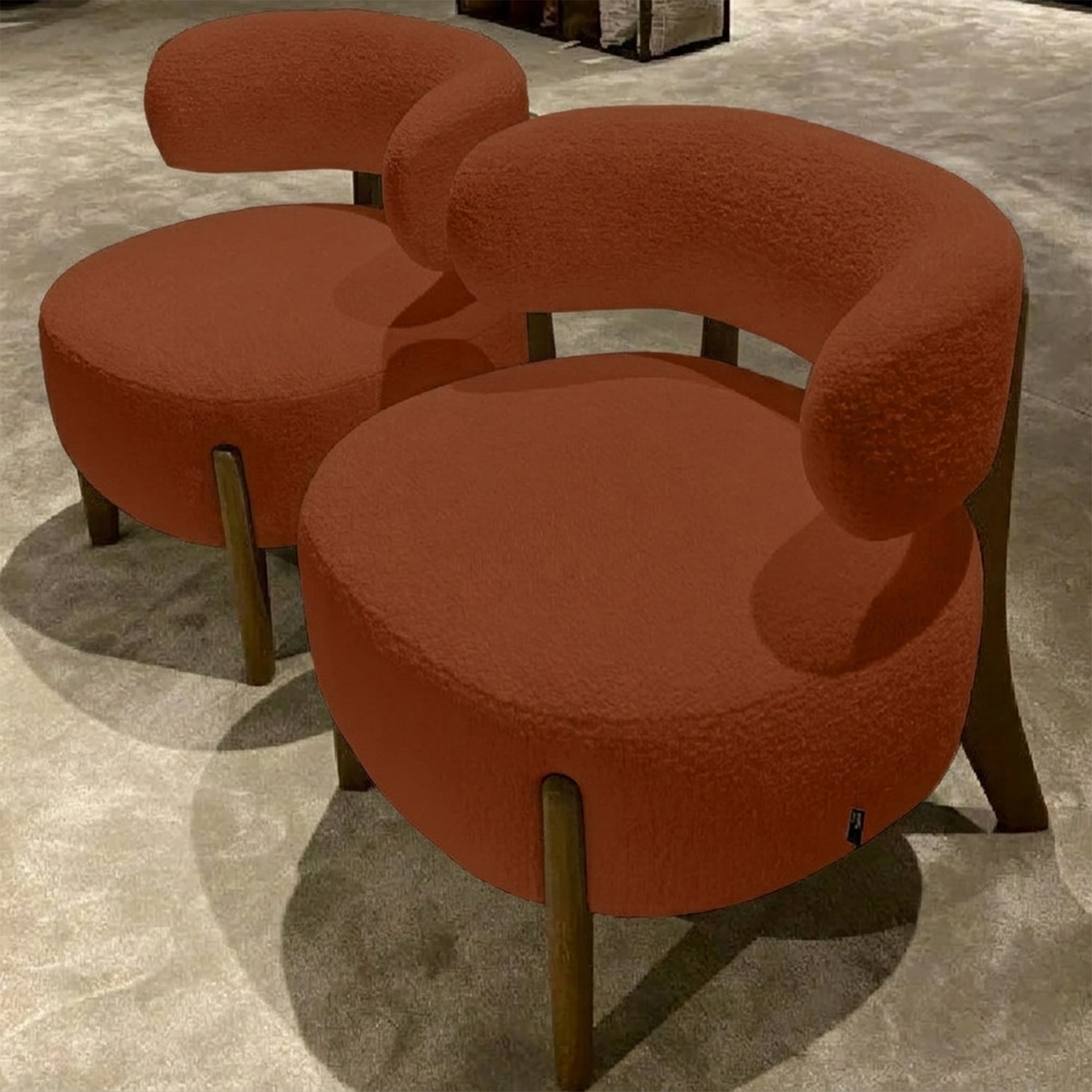 2 Panda Chairs - sz383