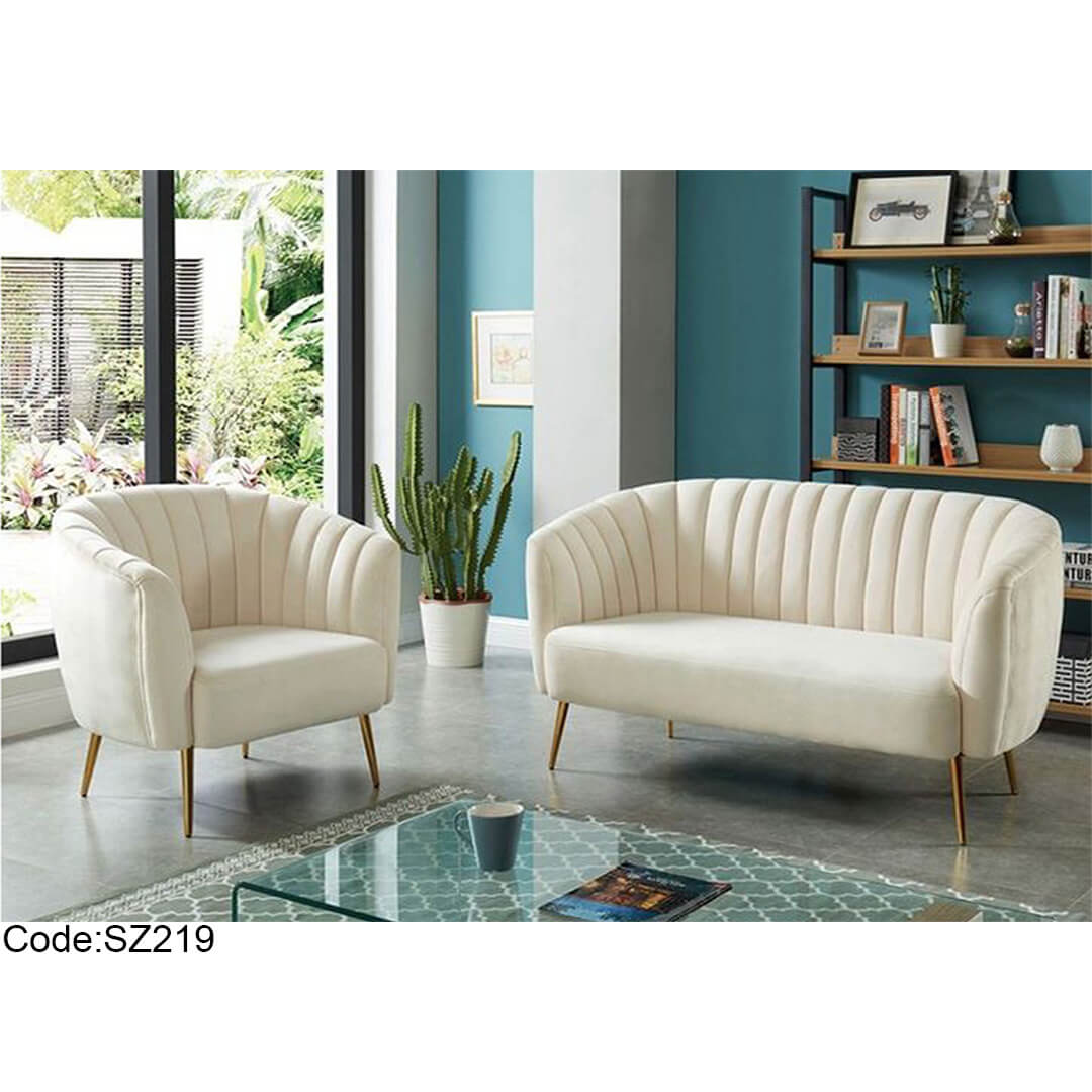 Off-White Sofa and Chair – sz219
