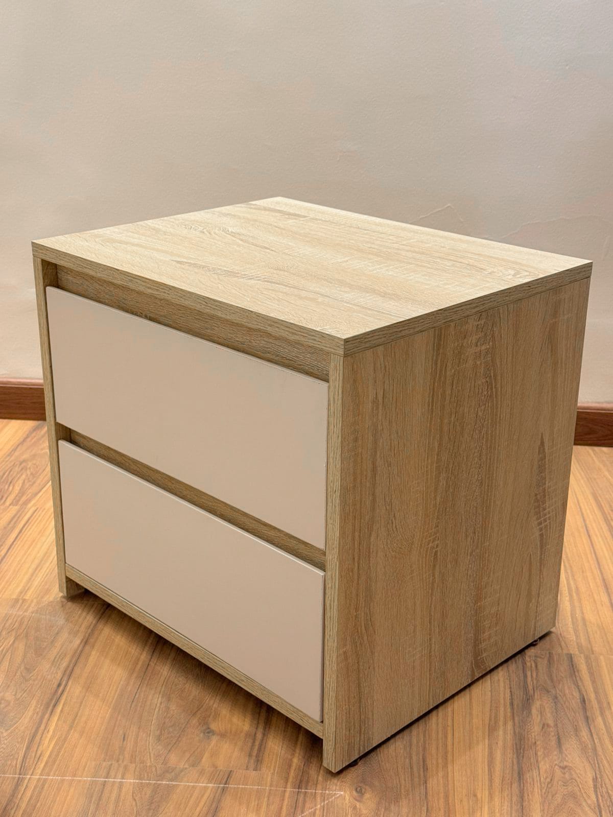 szr45 - 5-Piece Bedroom Set White in Beige