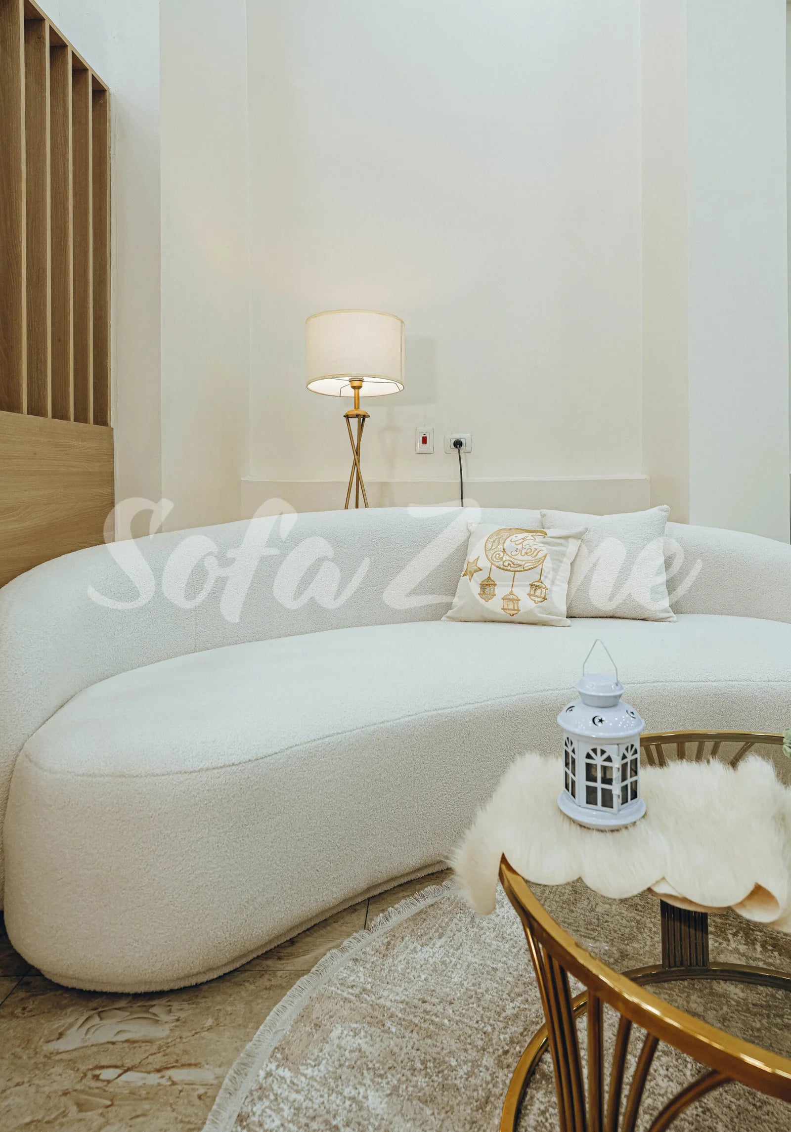 كنبه اوف وايت تصميم فريد-sz460