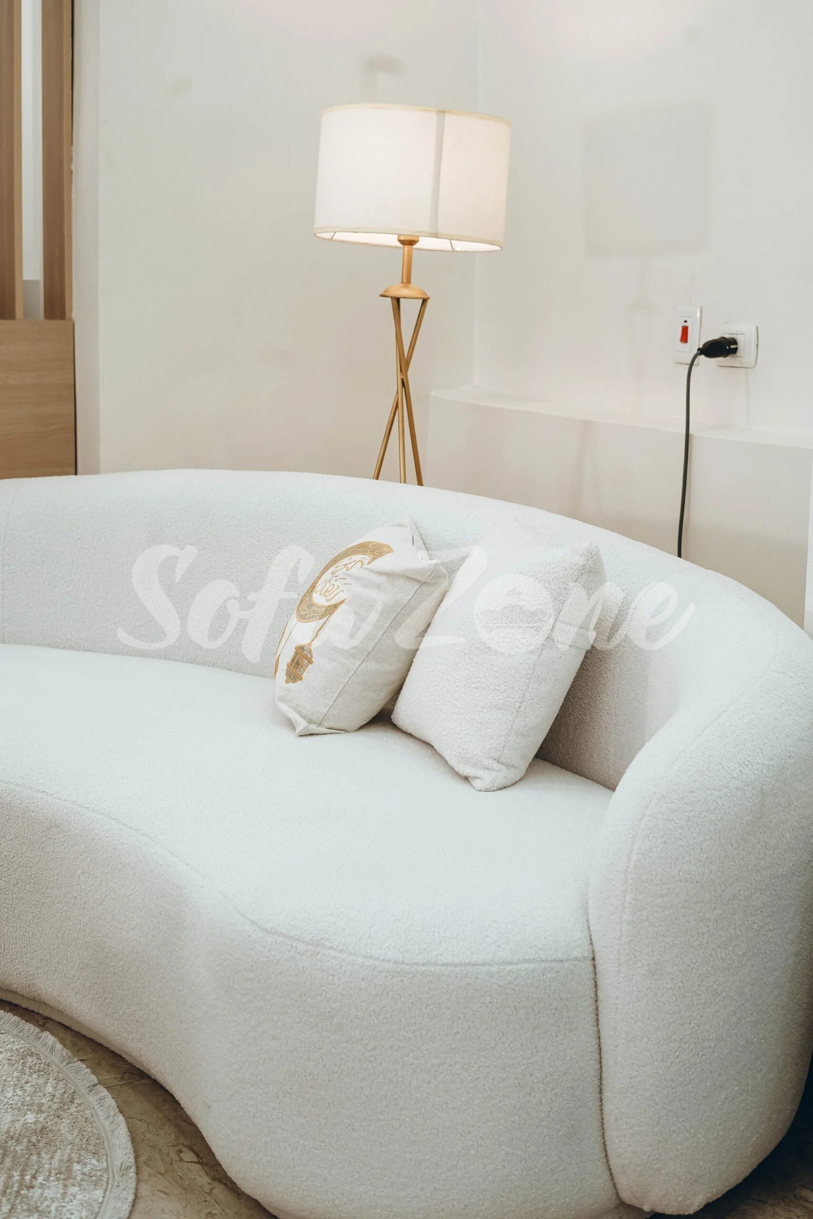 كنبه اوف وايت تصميم فريد-sz460